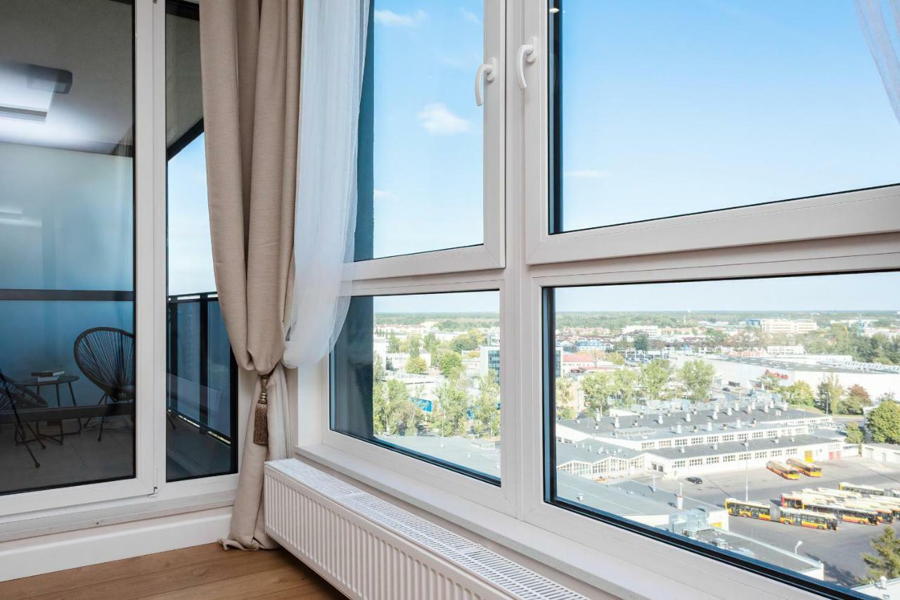 Lägenhet Aura Sky By Renters Warszawa